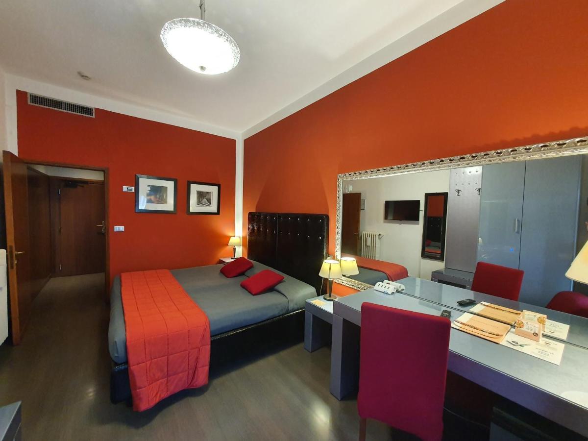 Hotel Continentale Arezzo Eksteriør billede