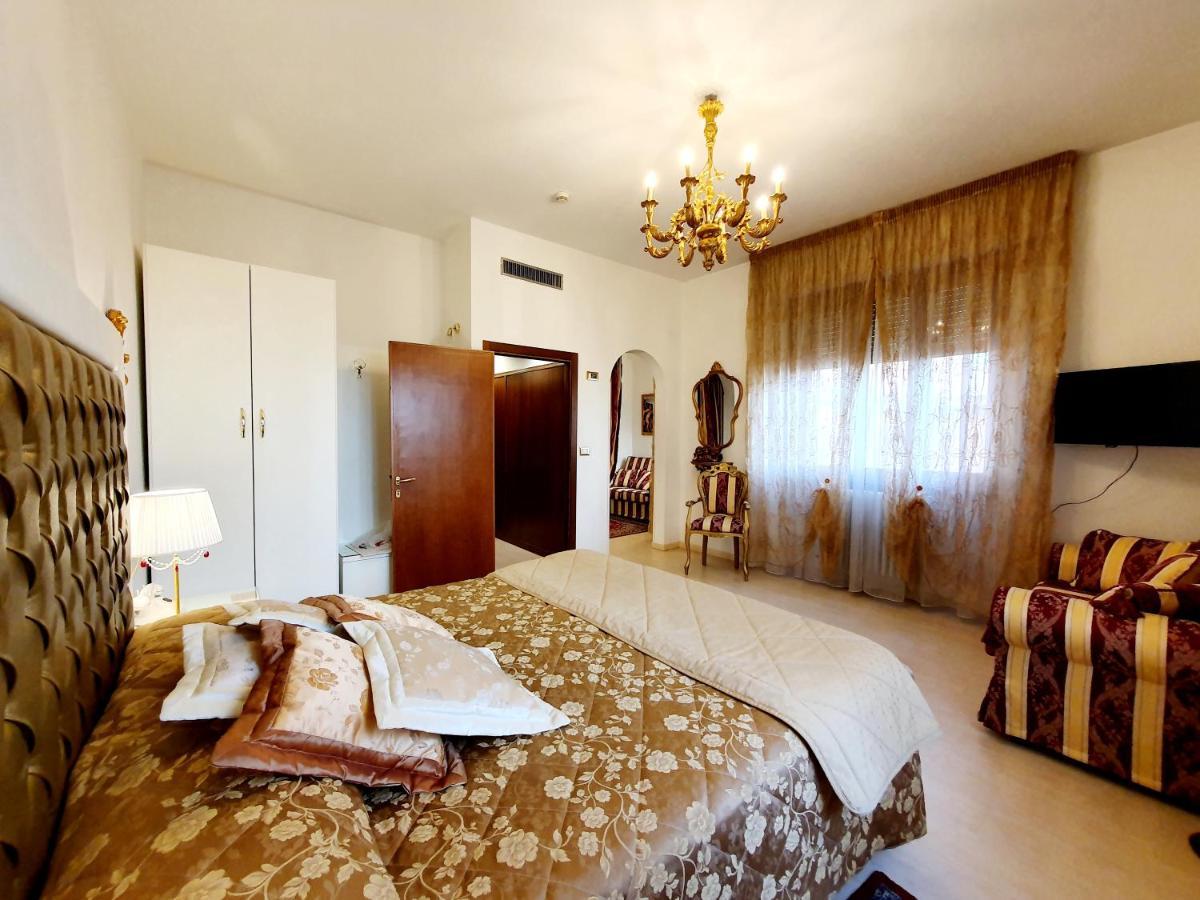 Hotel Continentale Arezzo Eksteriør billede